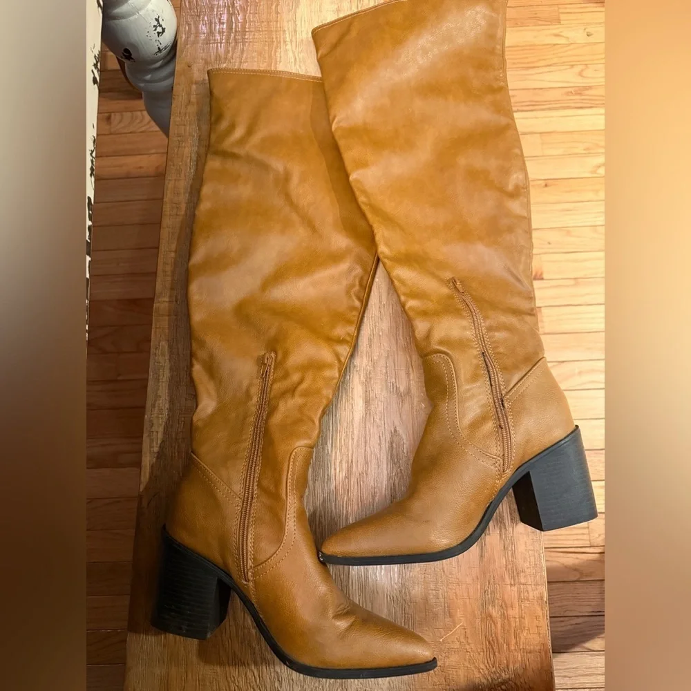Women's Over the Knee Brown Boots Worn Once Size 8